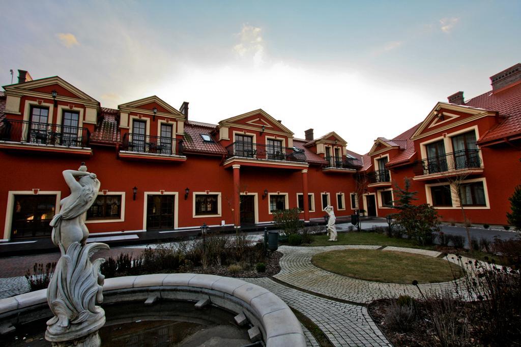 Hotel Milord Pultusk Exterior photo