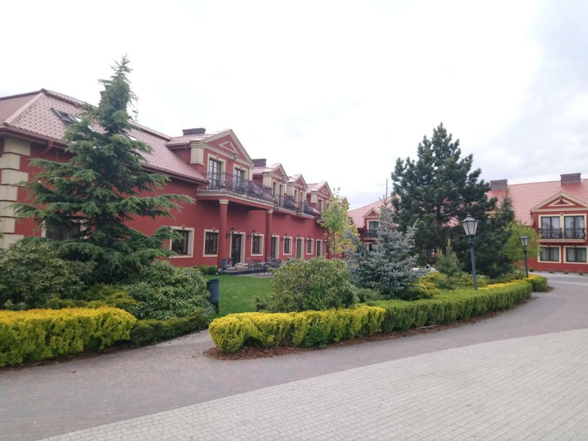 Hotel Milord Pultusk Exterior photo